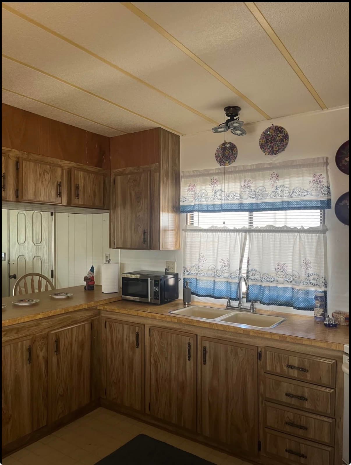 205 South Higley Road photo 1