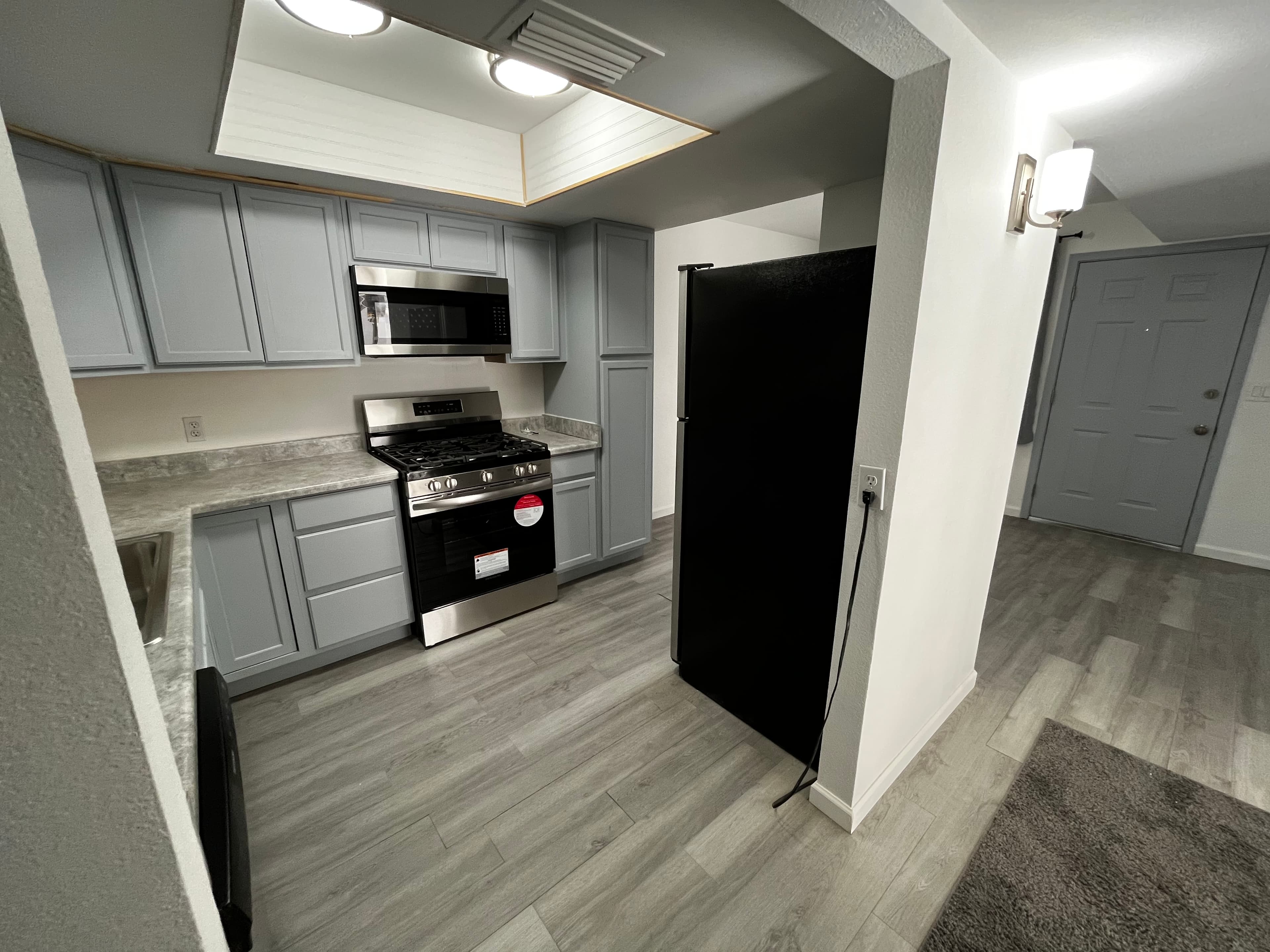 2112 Golf Drive, #20 photo 2