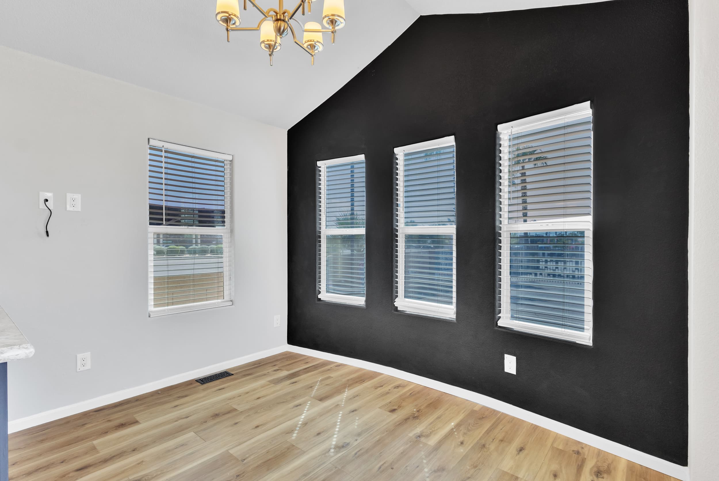 9252 East Broadway Road, 140 photo 5