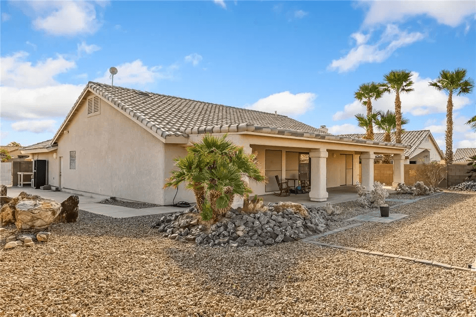 2251 Mountainside Drive photo 3