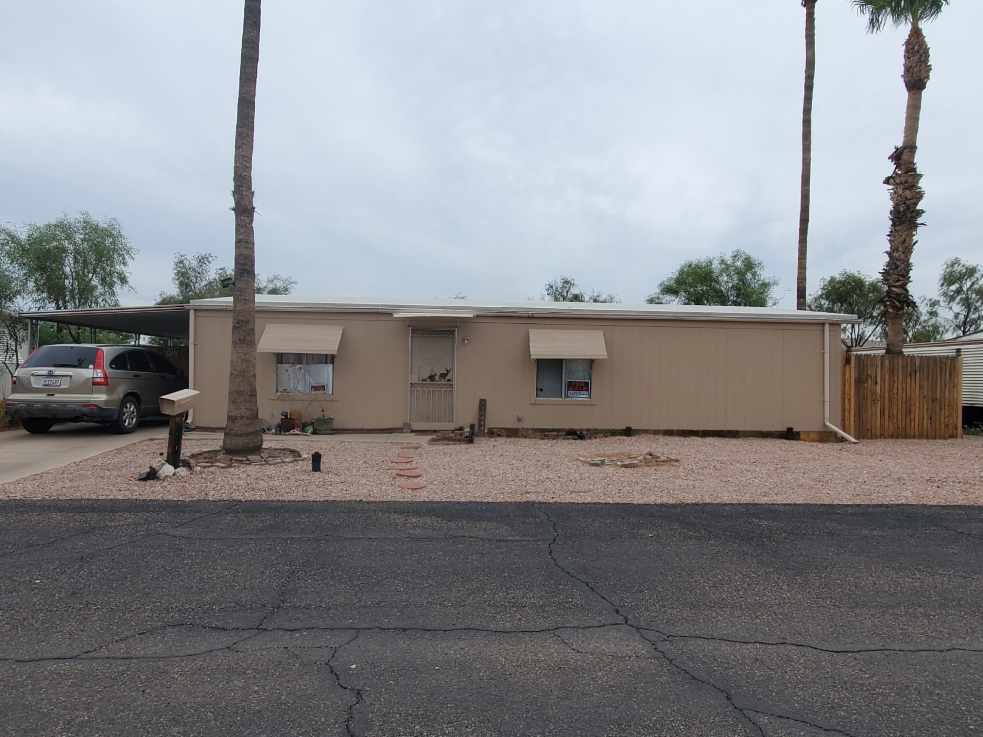 200 East Ivanhoe Street, Lot photo 2