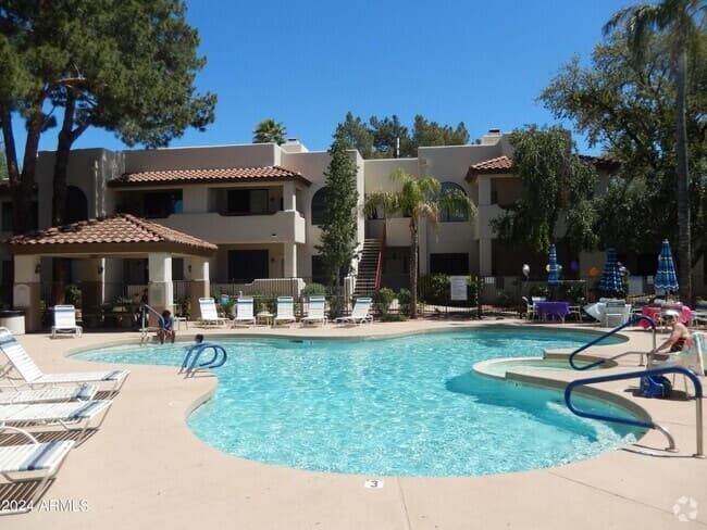 750 East Northern Avenue, Unit 2152 photo 1