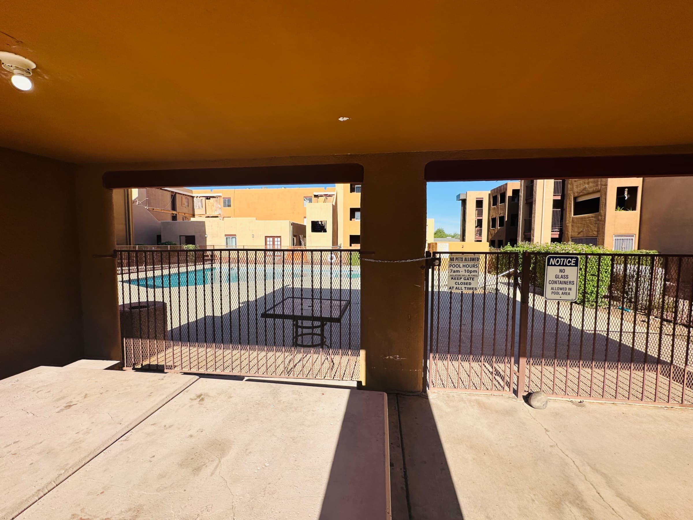 1810 E Blacklidge Dr, 728 photo 5