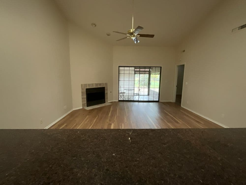 932 N. Rolling Green Road photo 1