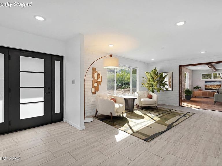 6240 N Camino Pimeria Alta photo 3