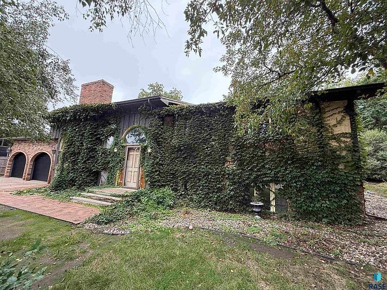 4309 S Briarwood Ave photo 4