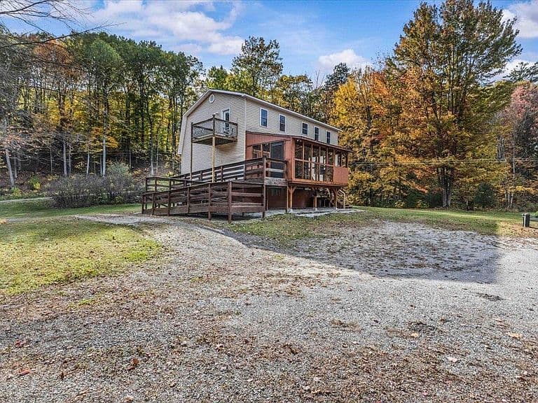 79 Waugh Farm Road photo 5
