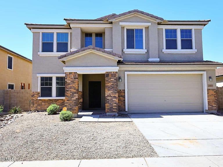 43671 W KNAUSS Drive photo 1