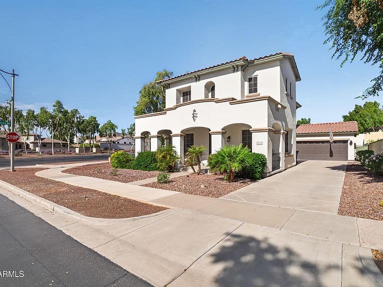 20828 W RIDGE Road photo 2