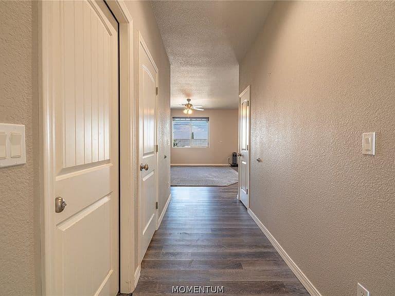 3621 Oak Cliffs Avenue photo 2
