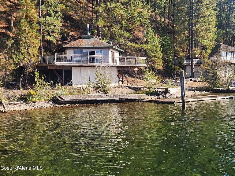 36793 S Highway 97 photo 1