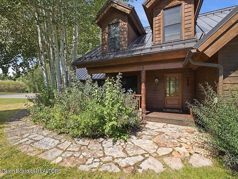 725 Palomino Dr photo 5