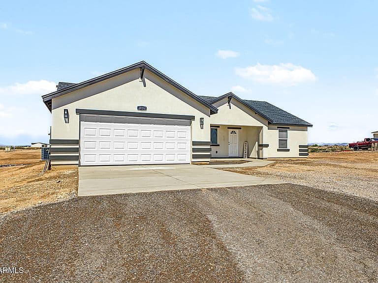 34512 W CALDWELL Street photo 3