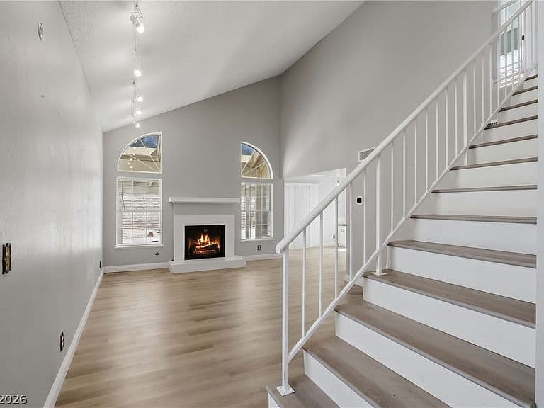 8912 Surf View Dr photo 1