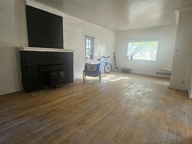 140 N Lincoln Ave photo 4