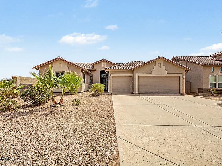 37249 W OLIVETO Avenue photo 1