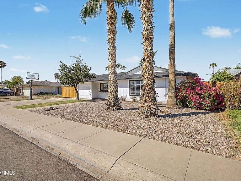 6212 S El Camino Drive photo 4