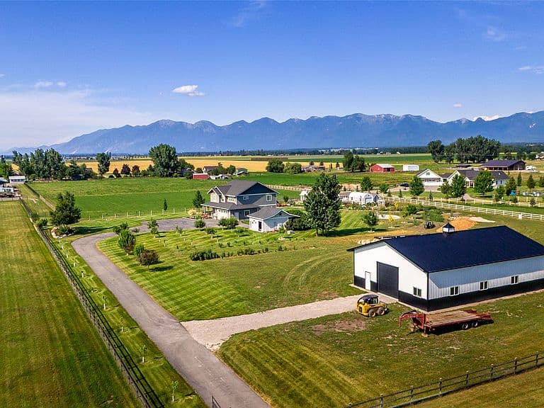 1185 Majestic View Ln photo 2