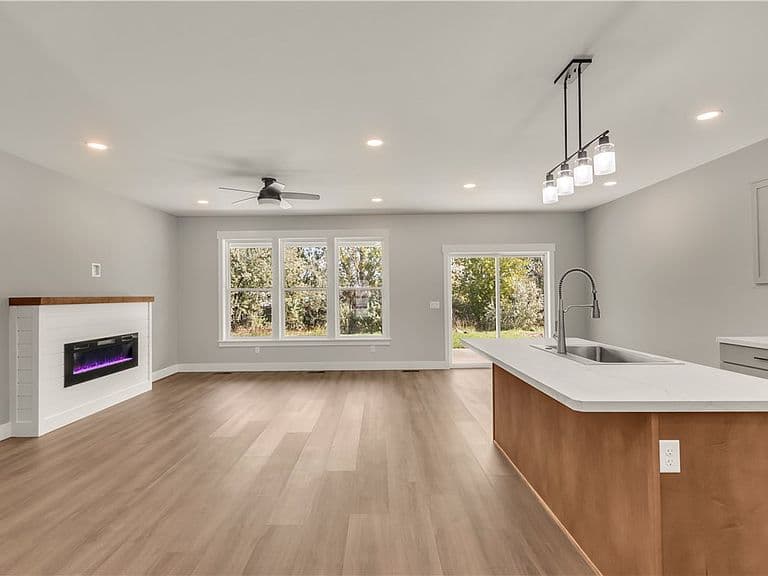 1285 Cherry Island Dr photo 5