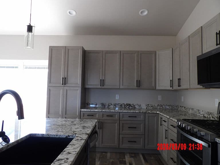2233 Zuni Trl photo 5