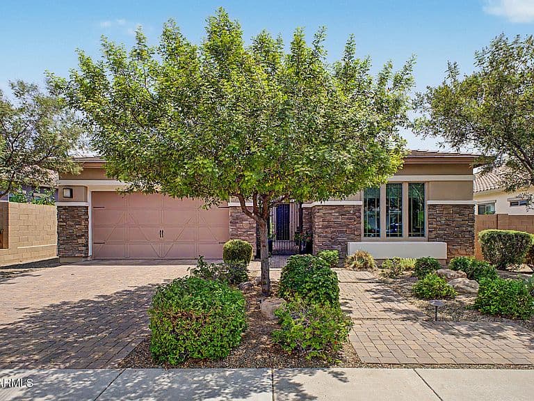 30333 N 54TH Street photo 1