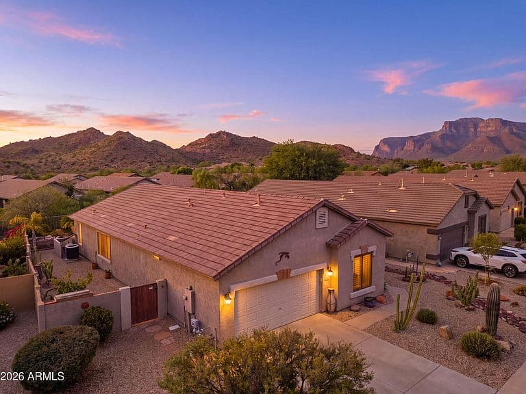 6560 E CASA DE RISCO Lane photo 1