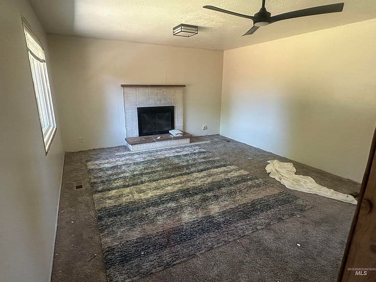2018 S Jackson St photo 3