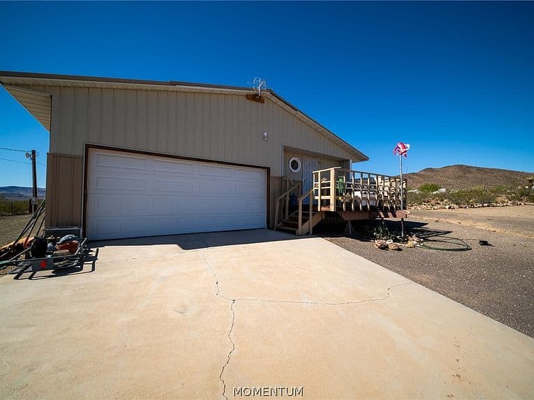 6309 N Carrizo Road photo 1