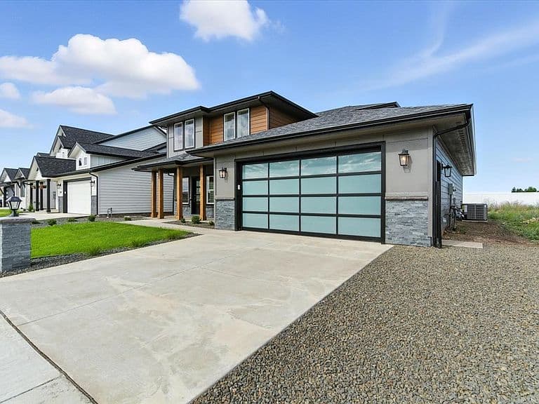 Clearpoint (SOG) Plan, Peak View Estates | OLO Builders photo 2