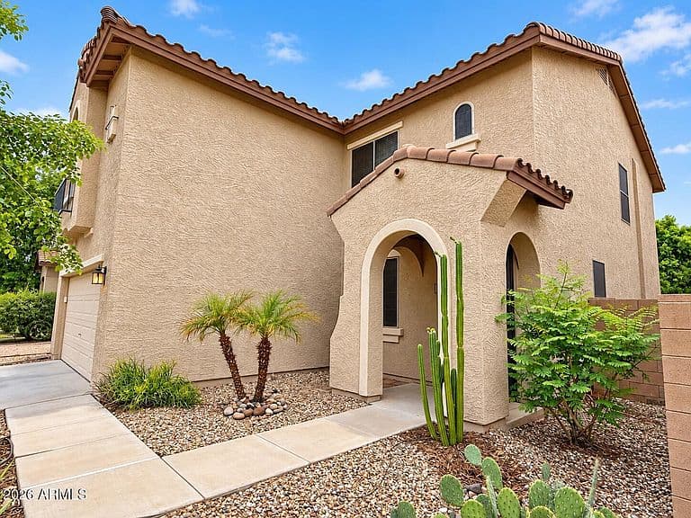 11826 W FOOTHILL Drive photo 4