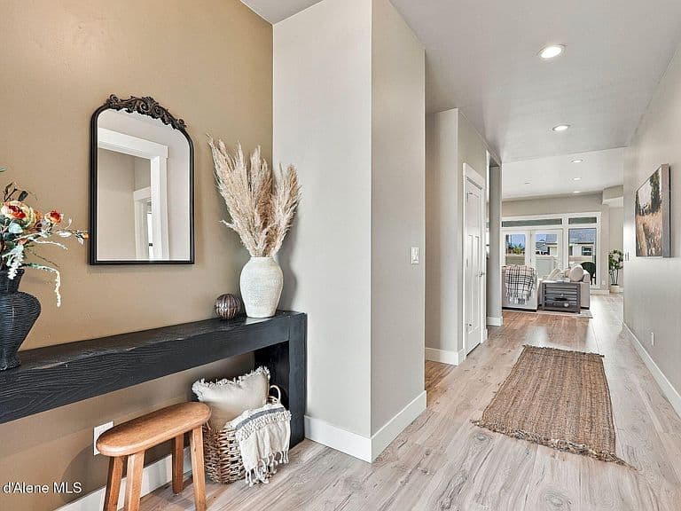 4492 W Enclave Way photo 3