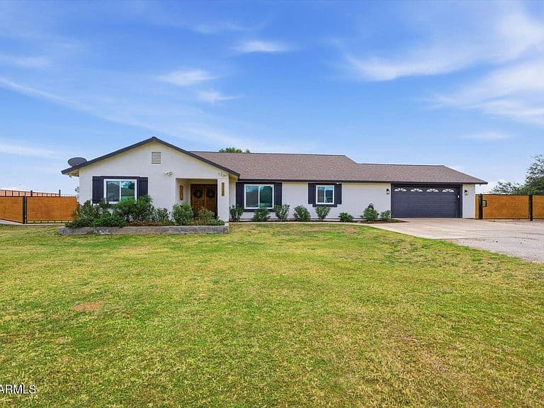 25437 W Pueblo Ave photo 2