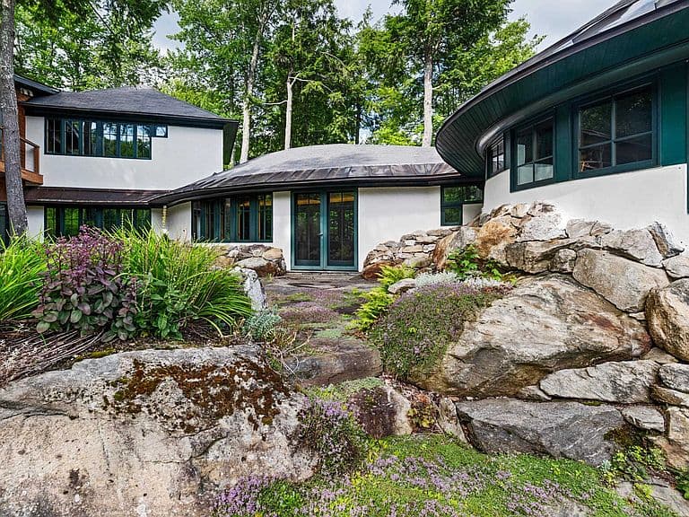 324 Fellows Road photo 2