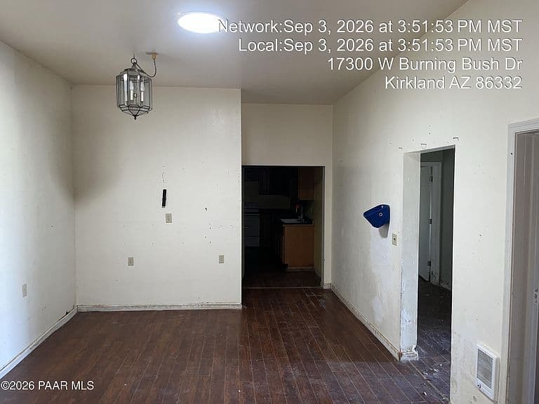 17300 W Burning Bush Dr photo 2