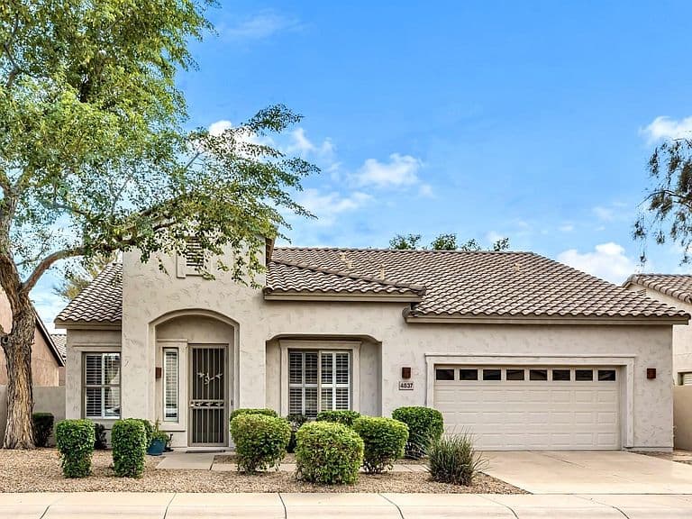 4837 E ANNETTE Drive photo 3