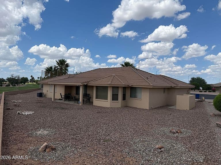 2740 S Yellow Wood Circle photo 1