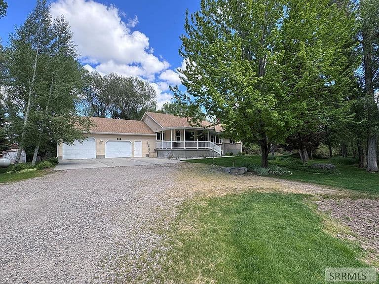 486 N 4154 E photo 2