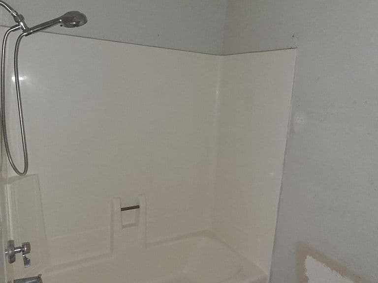 17446 N 8TH Avenue photo 5