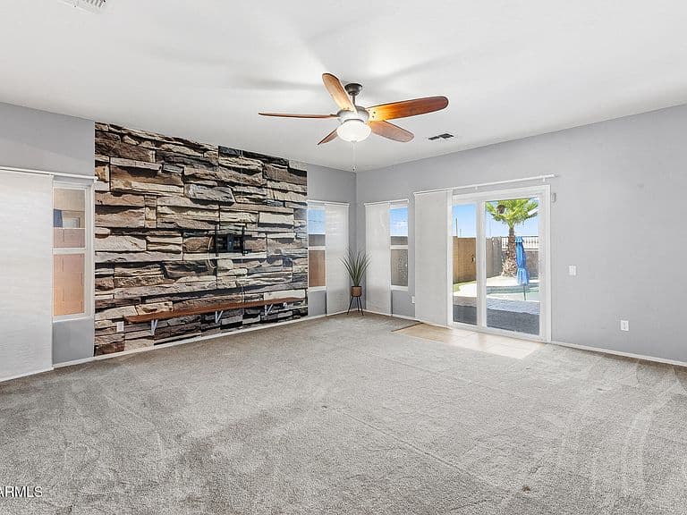 18456 N IBIS Way photo 2