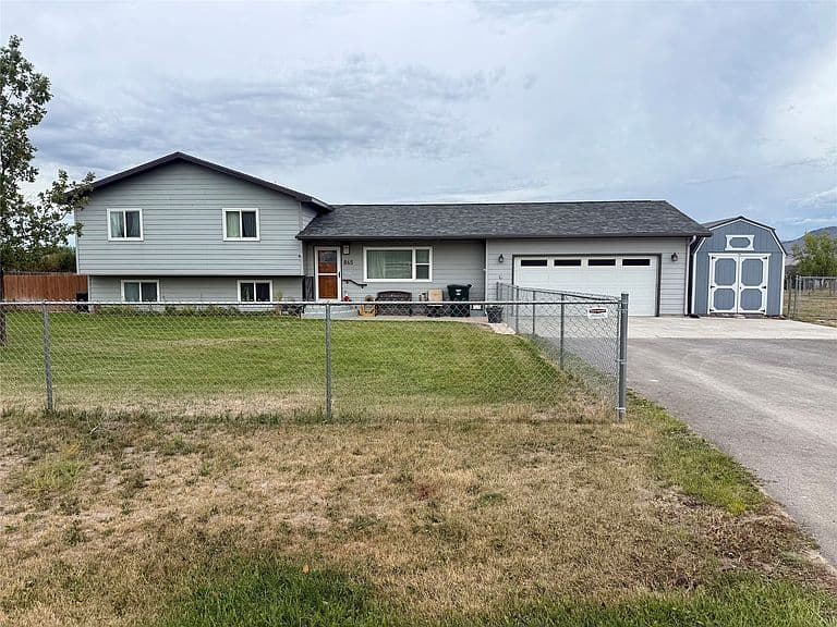 865 Terrence Rd photo 1