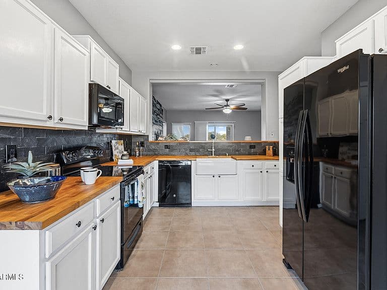 18456 N IBIS Way photo 3