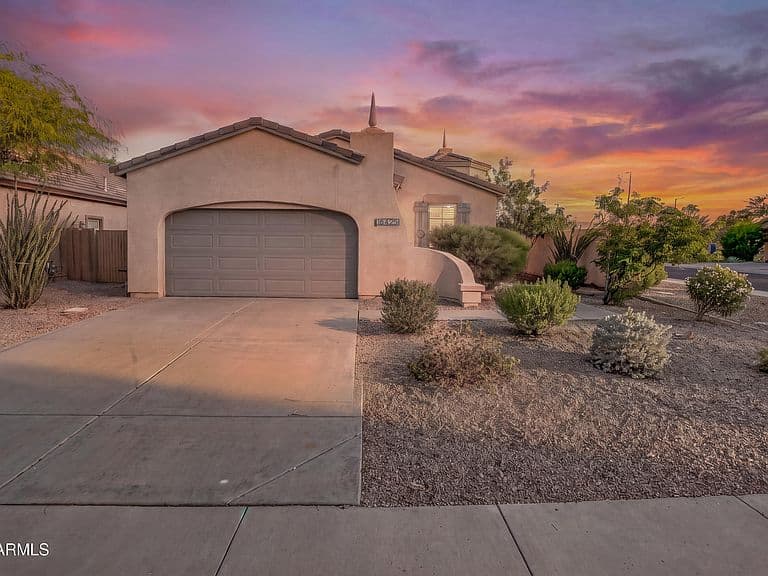 18425 W LA MIRADA Drive photo 1