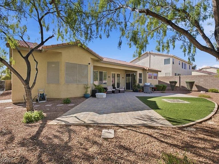 6552 Arrowbear Ln photo 2