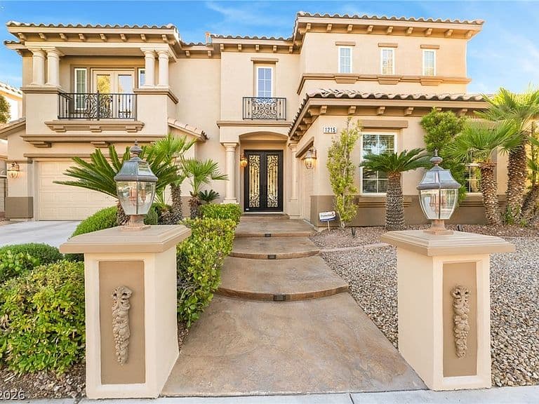 1215 Panini Dr photo 3
