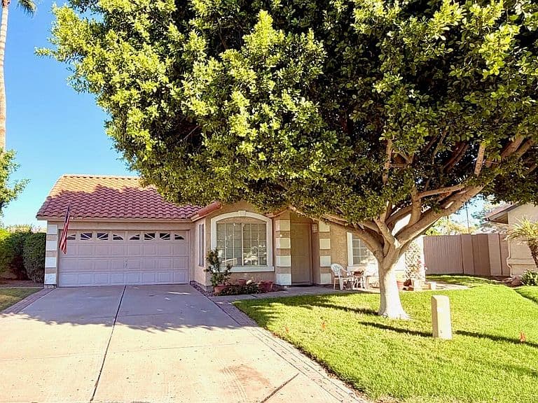 1818 E ANCHOR Drive photo 1
