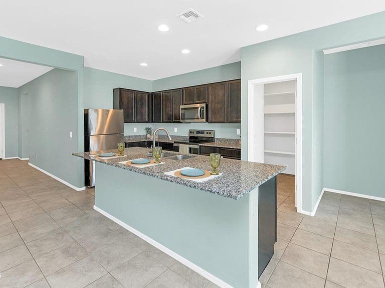 24631 W RIPPLE Road photo 3
