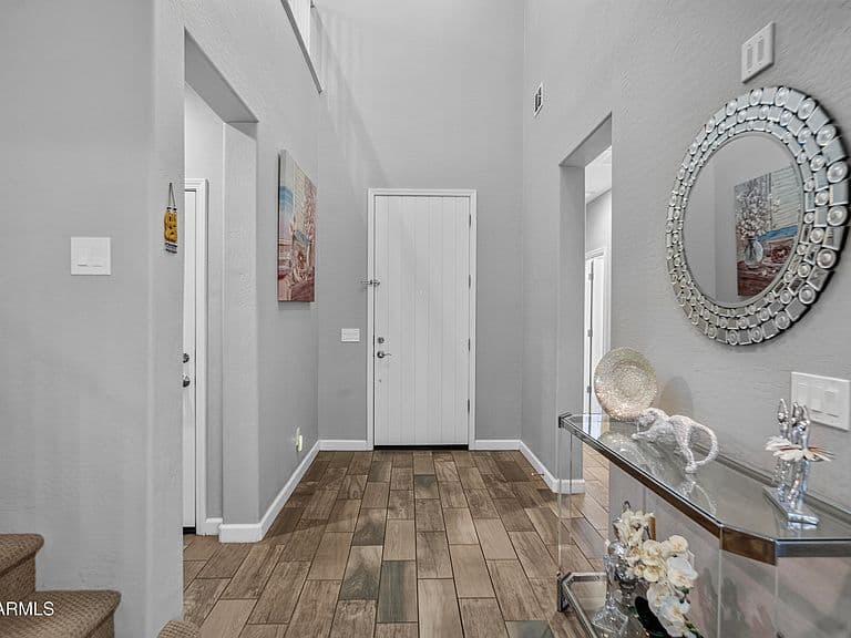 971 W Zion Way photo 3