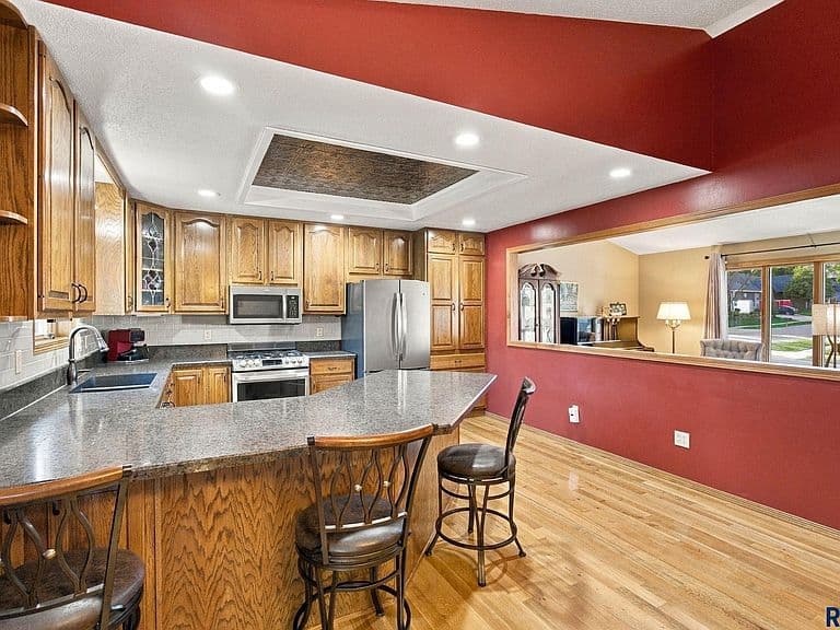 3304 E Marson Dr photo 5