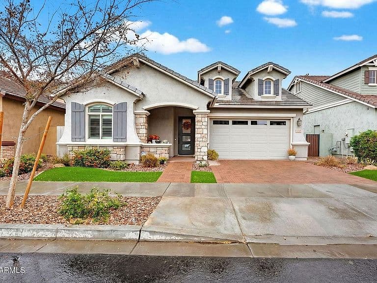 4238 E Skousen St photo 3