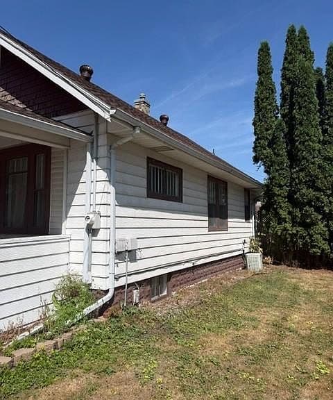 1019 9th Ave N photo 3